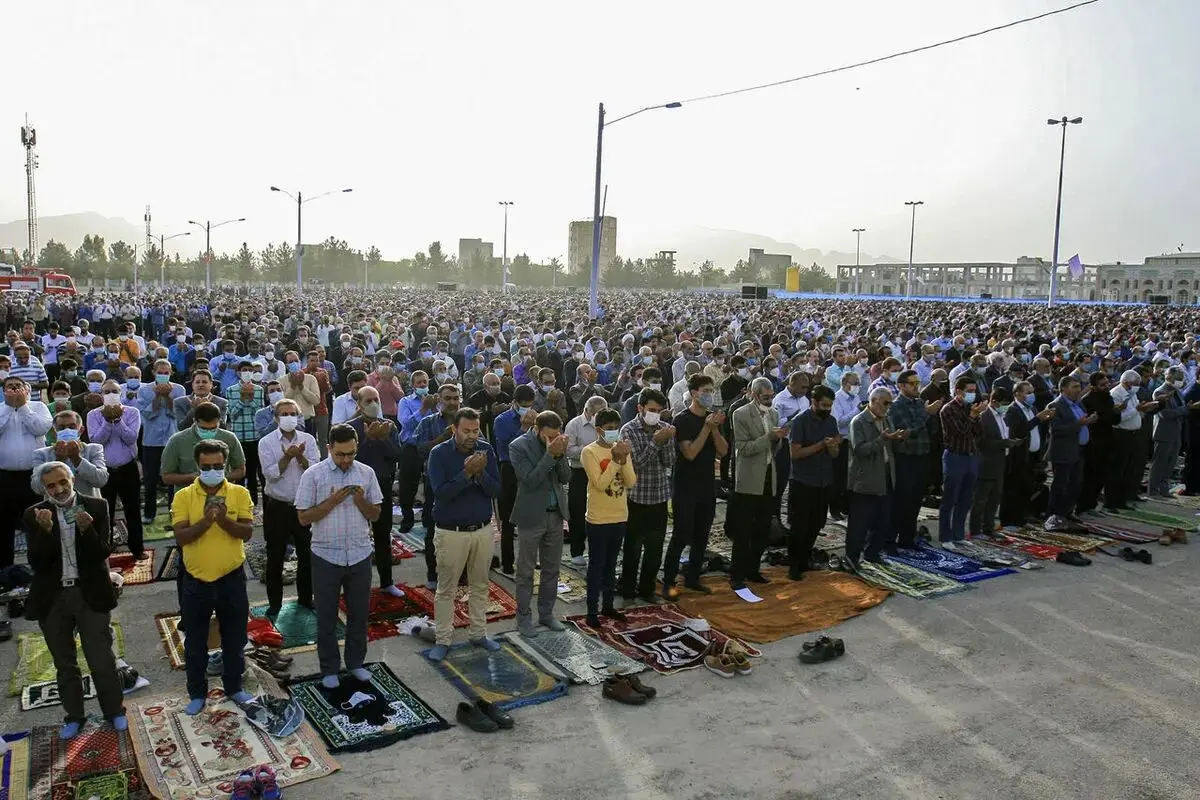 فردا دوشنبه ۱۱ فروردین عید سعید فطر است