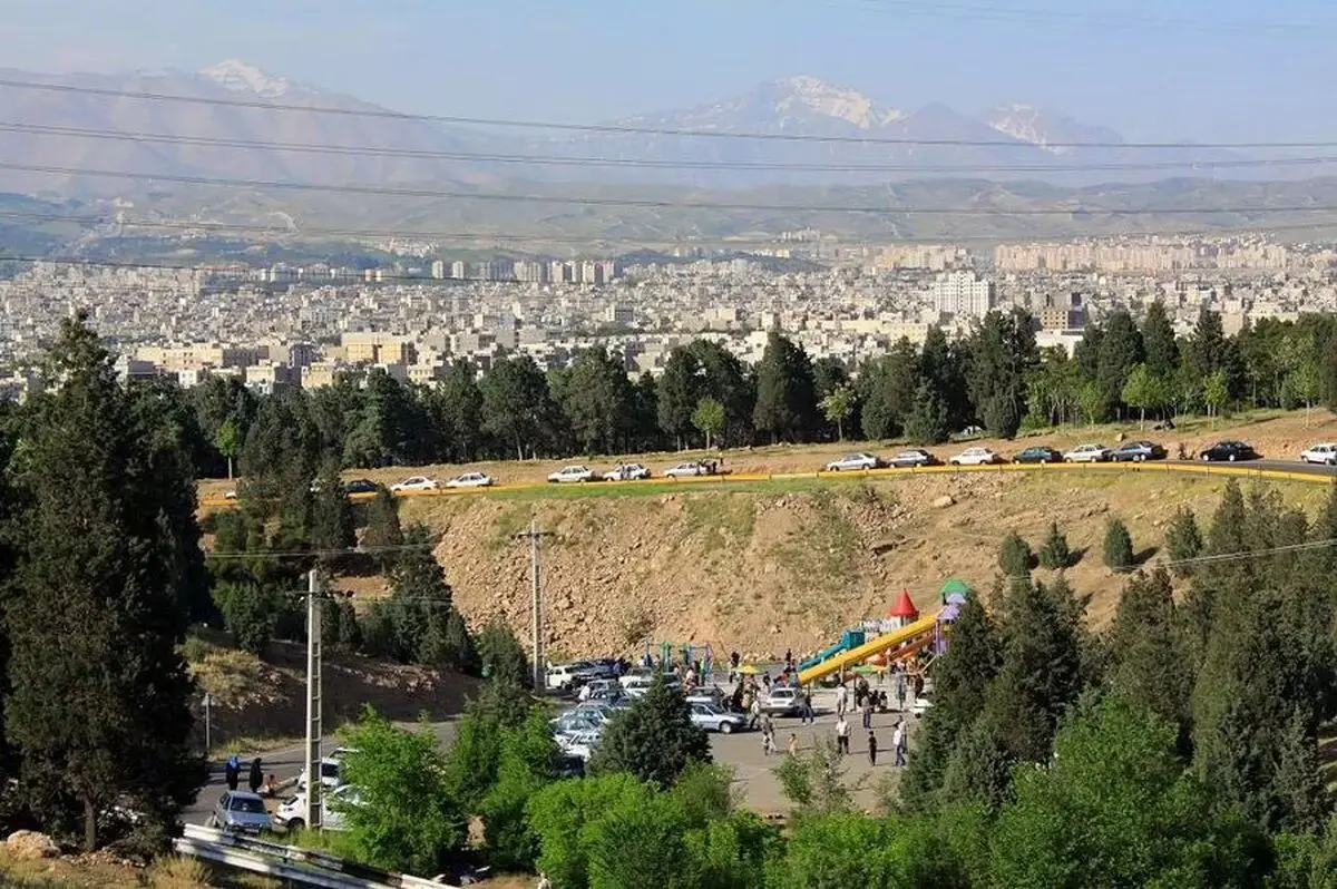 ترافیک سنگین در اطراف پارک‌های چیتگر، سرخه‌حصار و یاس فاطمی