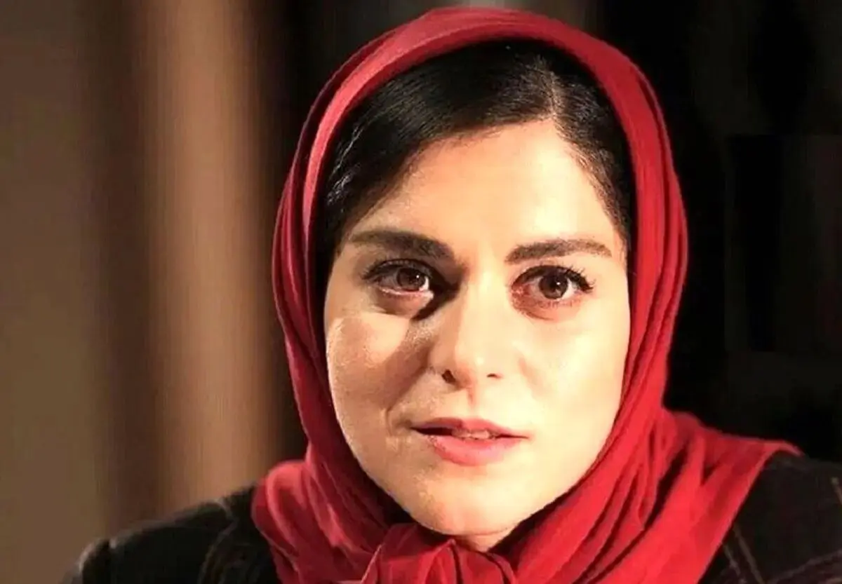 فیلم آواز باشکوه غزل شاکری در مصاحبه با هوشنگ گلمکانی !