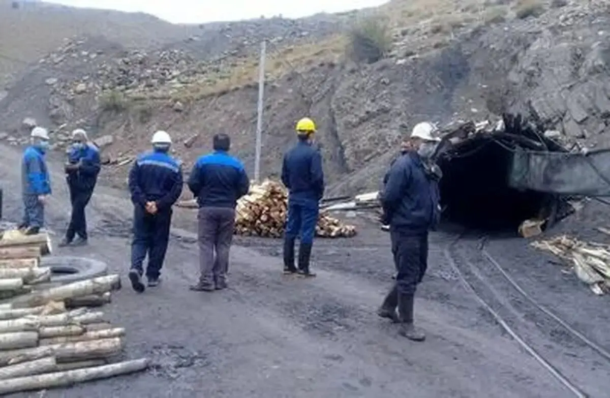 وزیر کشور دستور رسیدگی فوری به حادثه معدن مهماندویه را به استاندار سمنان داد