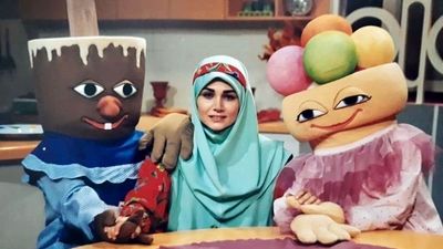 عکس زیبای علی ضیا در آغوش مادرش/ با این عکس تولد مادر را تبریک گفت