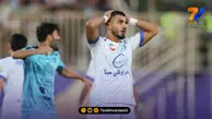 عذرخواهی ستاره استقلال در رختکن