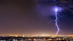 خشک شدن ناگهانی 2 مرد دهگلانی 