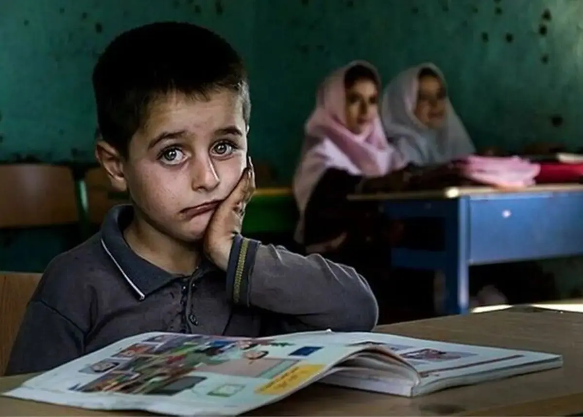 چهار درصد دانش‌آموزان در معرض ترک تحصیل هستند
