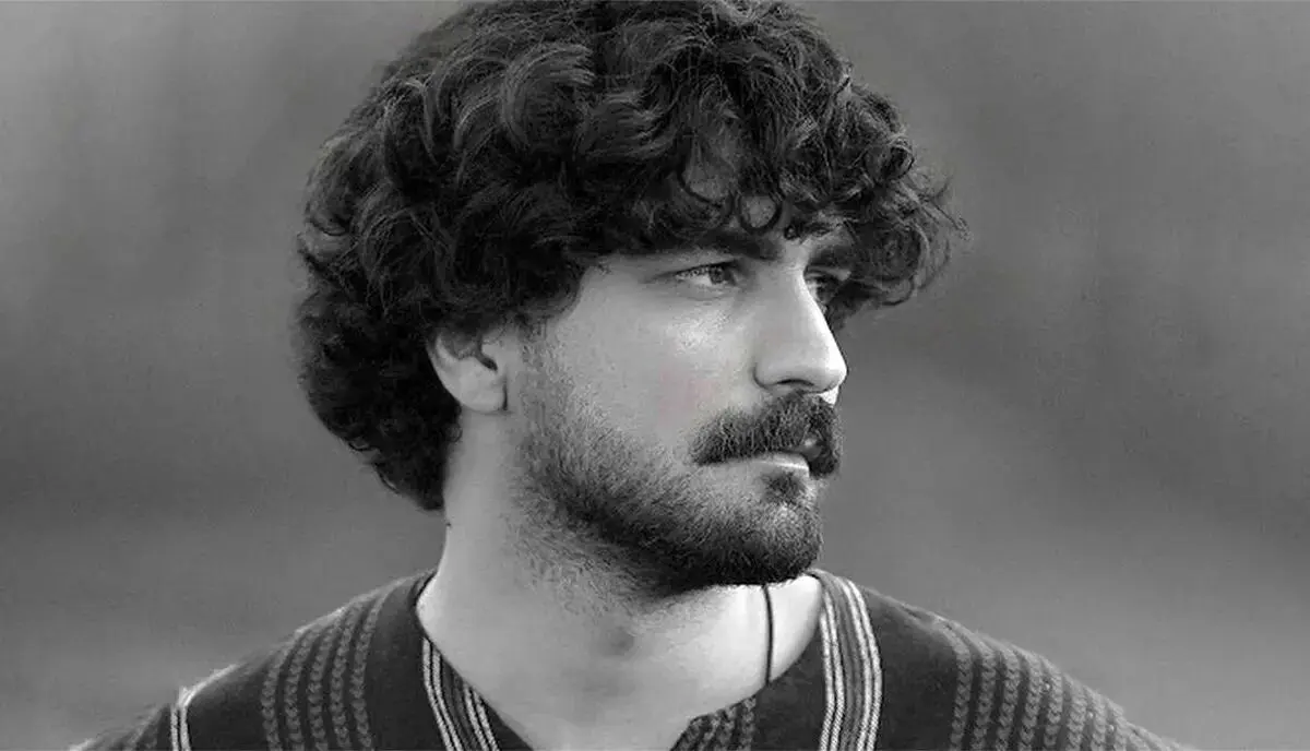 بیوگرافی عرفان طهماسبی خواننده متفاوتی که با عصر جدید شکوفا شد