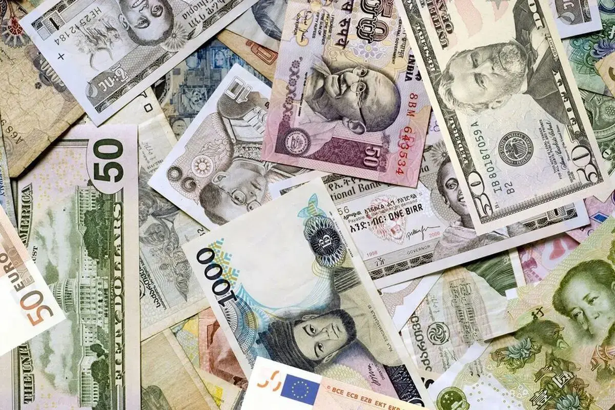 سقوط قیمت‌ها در بازار ارز؛ درهم، لیر و دلار سنگاپور عقب‌نشینی کردند