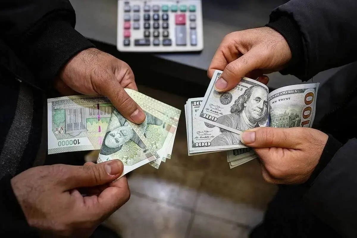کاهش قیمت دلار توافقی در ۳۱ اردیبهشت ۱۴۰۴؛ روند نزولی حواله دلار ادامه دارد