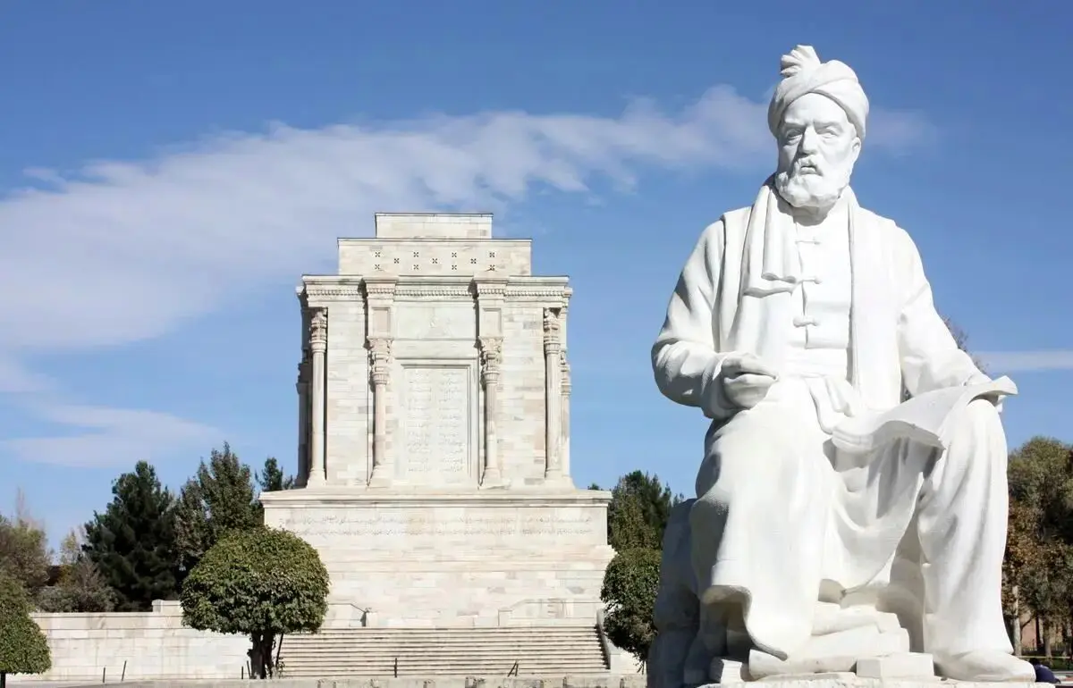 شاهنامه فردوسی بازتاب ژرفای ناخودآگاه تاریخی و فرهنگی ایران‌زمین است