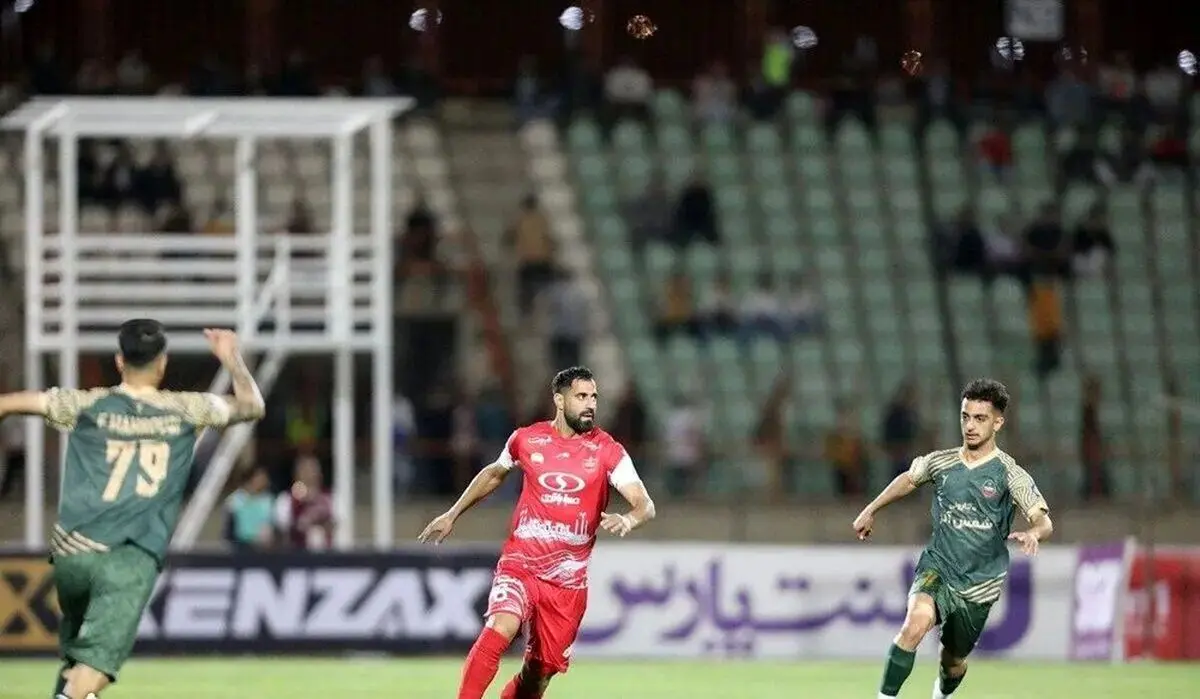 بیوگرافی و حواشی زندگی مجتبی فخریان بازیکن ۲۱ ساله پرسپولیس