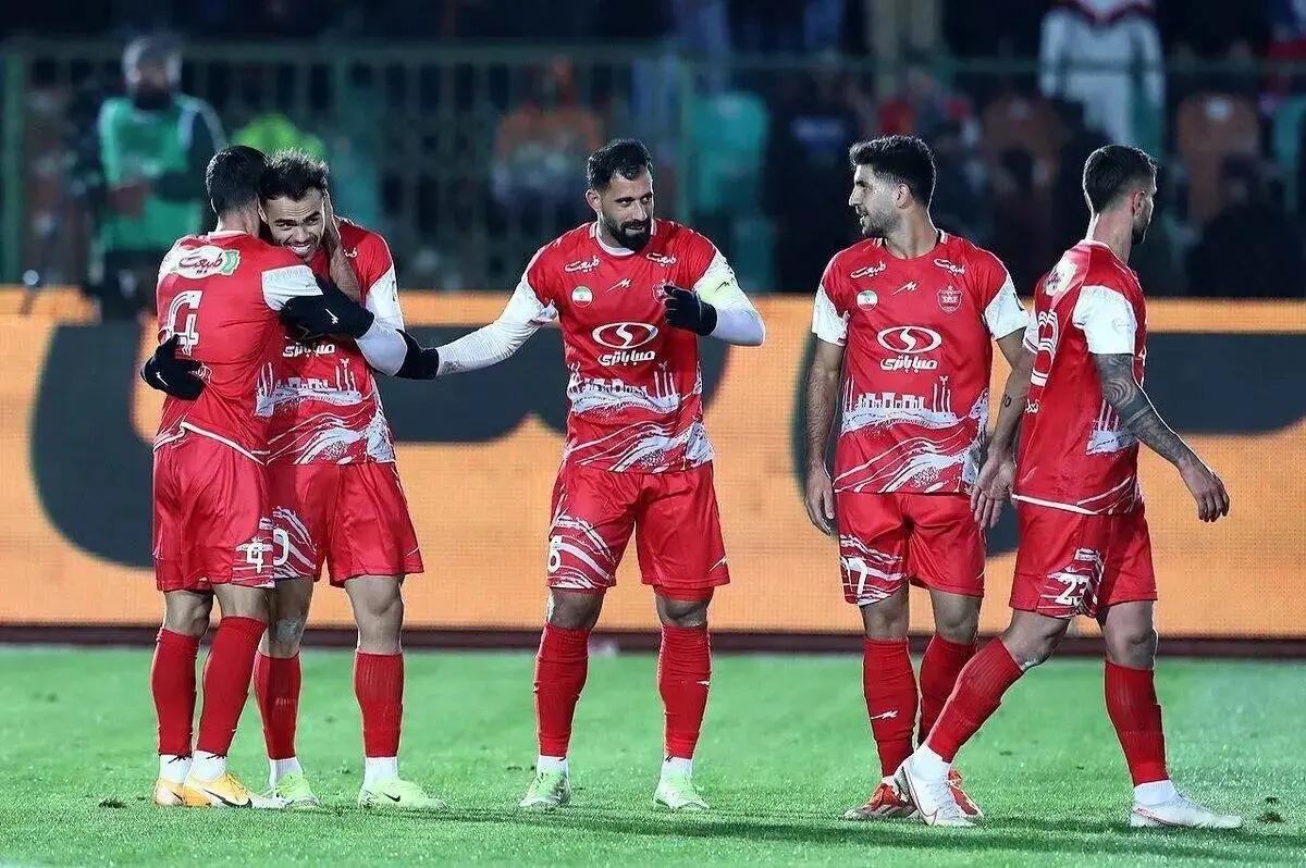 اخراج ۴ ستاره از پرسپولیس !