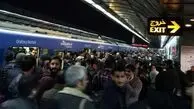 جزئیات حادثه مشکوک در ایستگاه مترو دروازه دولت;  ورود یک فرد به ریل