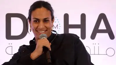 ایمان خلیف بوکسور جنجال آفرین، مرد از آب در آمد