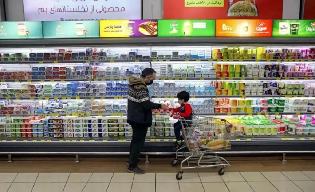 کالاهای اساسی به اندازه کافی در کشور وجود دارد