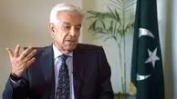 وزیر دفاع پاکستان؛ به هر شکل ممکن کنار ایران ایستاده ایم