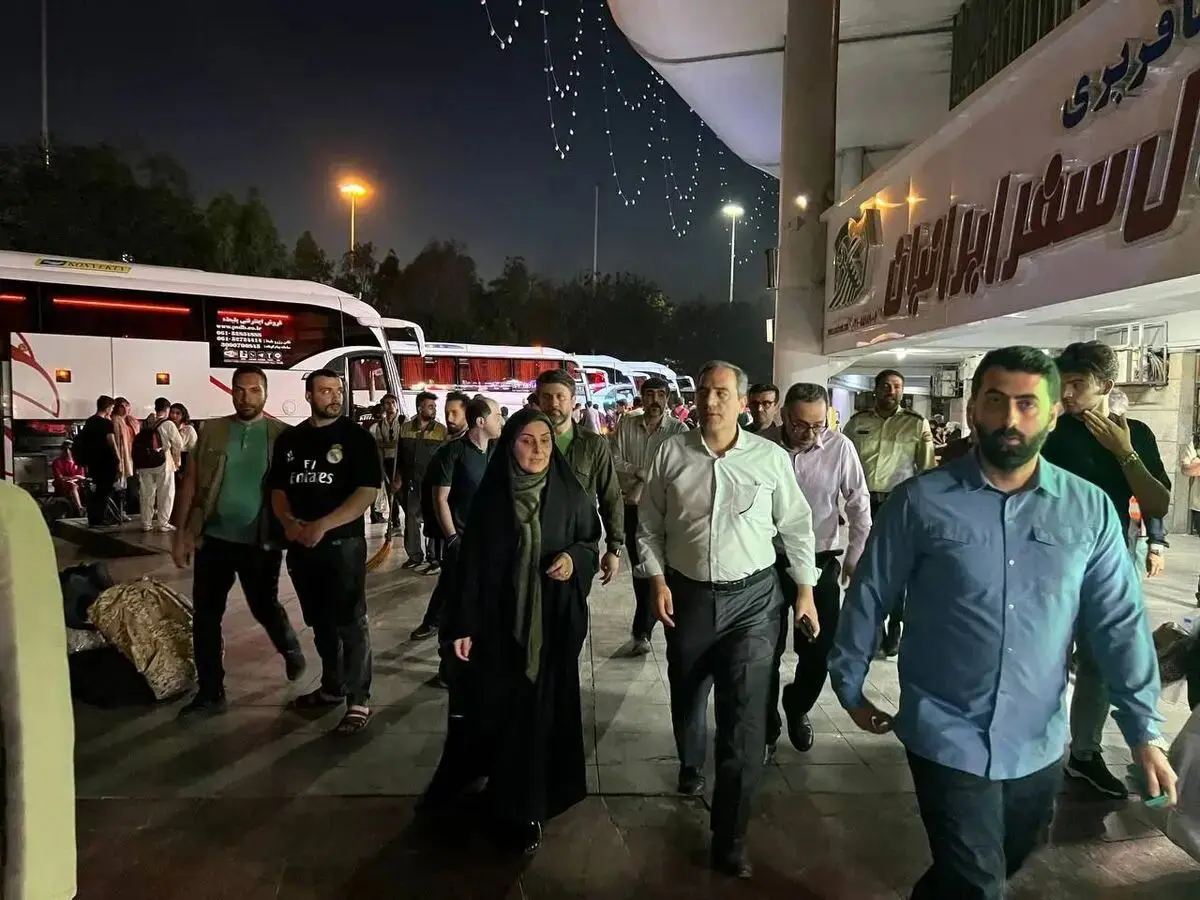 بازدید شبانه وزیرراه از ترمینال مسافربری جنوب تهران