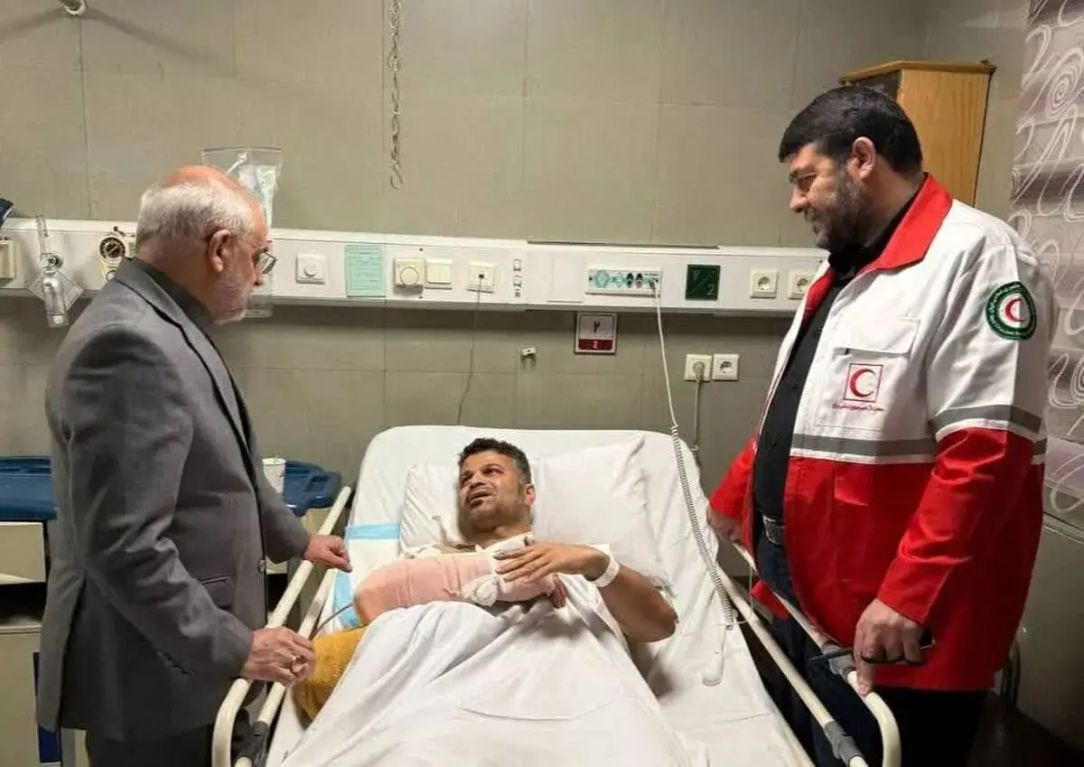 عيادت رئيس دفتر رئيس‌جمهور از مصدومان حمله رژيم صهيونى به صداوسيما