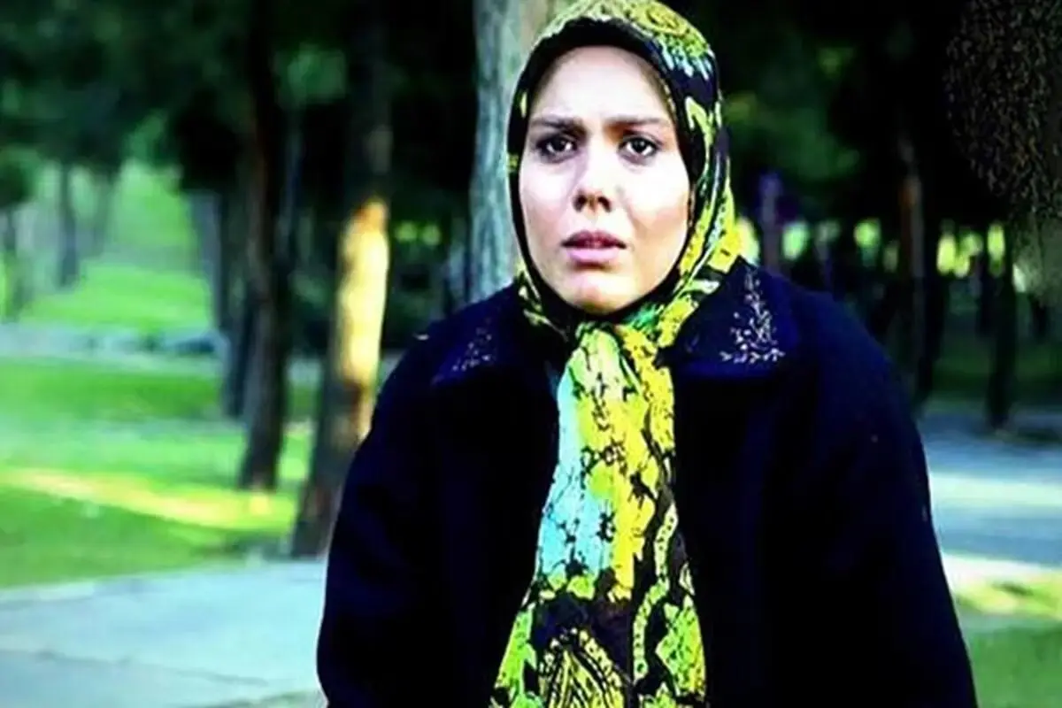 نگاه روز | تصاویر خصوصی و خانوادگی بازیگر آوای باران به همراه پدر , مادر و برادرش