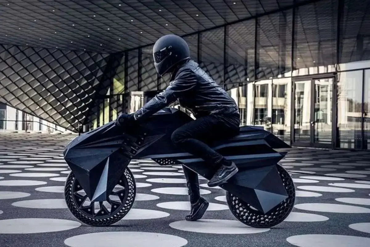 موتور «آکیرا» زنده شد! شاهکار برقی DAB Motors با بدنه چاپ سه‌بعدی
