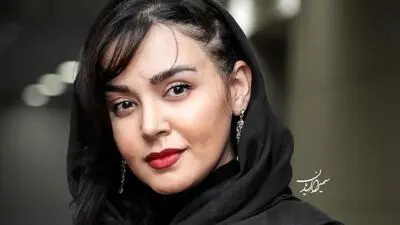 شیرین «نون خ» با تصویری خاص در دل دریا