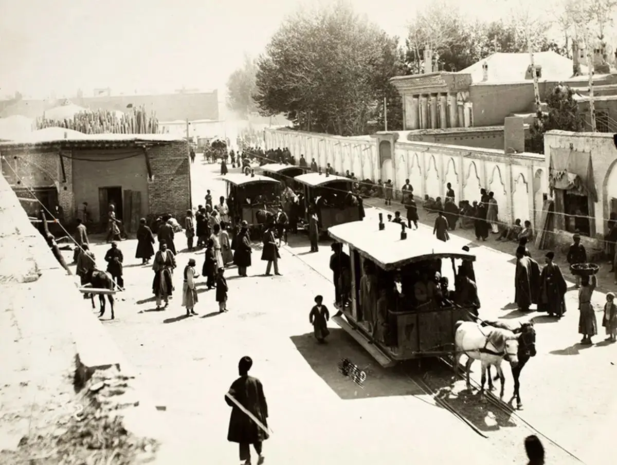 نمایش جهیزیه شاهزاده خانم قاجار