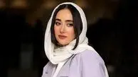استایل جین بهاره افشاری در خیابانی در تهران