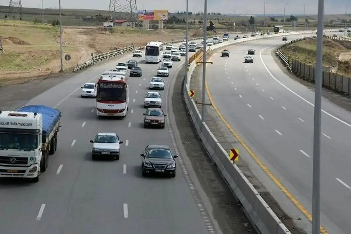 خنثی‌سازی مهمات جنگی در مسیر آزادراه تهران
