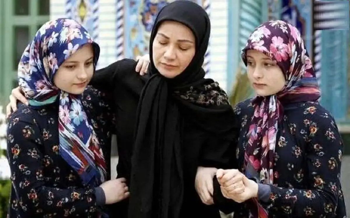 سارا و نیکا پایتخت در پشت صحنه؛ سال 96