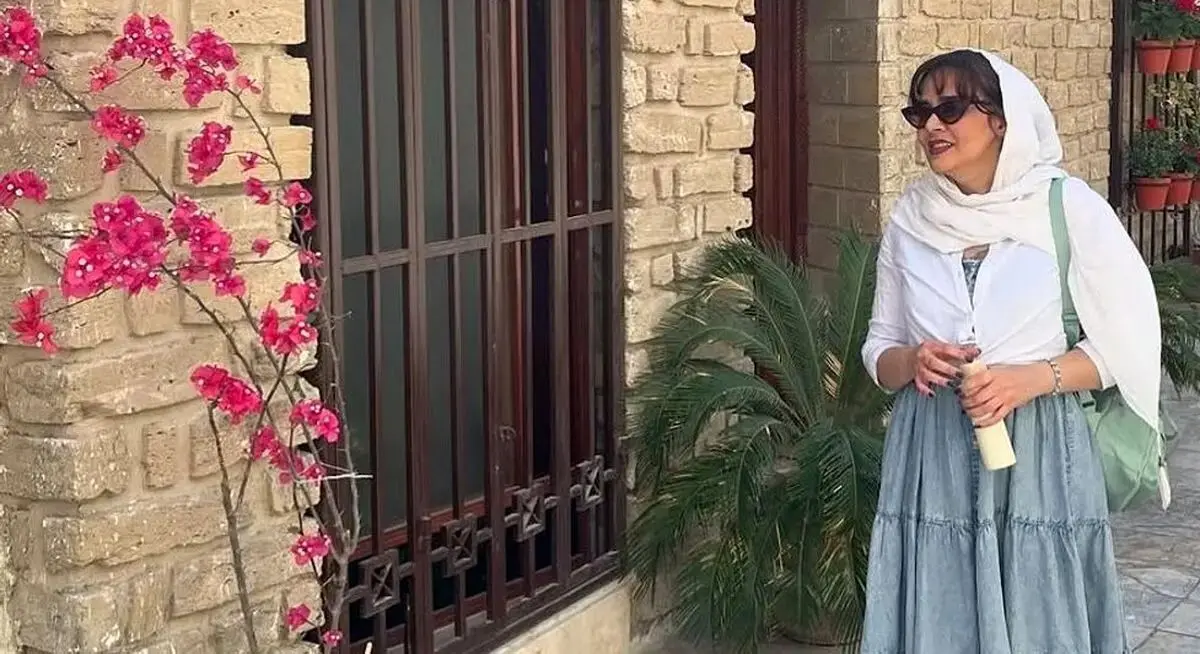تیپ زیبای شیرین نون خ در تئاترشهر