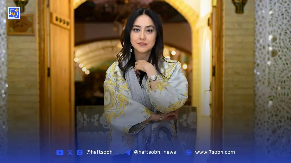 بهاره کیان افشار با استایلی زیبا در معماری ایرانی