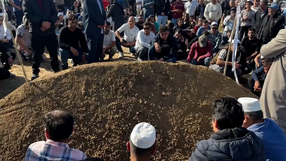 صابر کاظمی در زادگاهش آق‌قلا به خاک سپرده شد