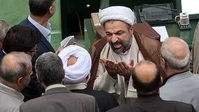توهین زننده حمید رسایی به استاندار مازندران: با تخصص مجاری ادراری استاندار شدی