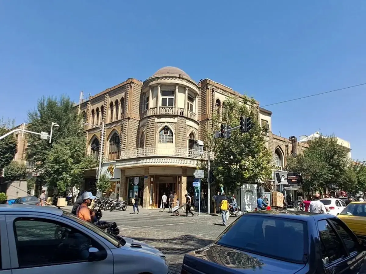 خیابان جمهوری تهران ۹۰ سال پیش
