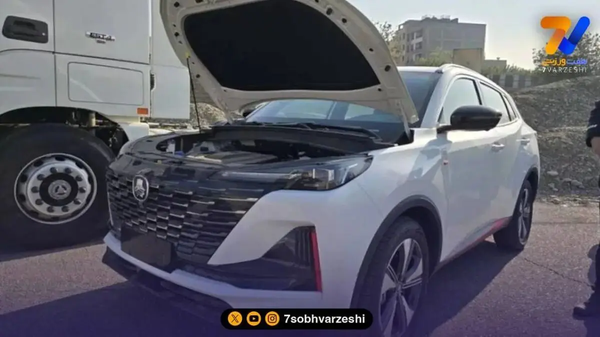 رونمایی از چانگان مونتاژی سایپا در نمایشگاه خودرو مشهد