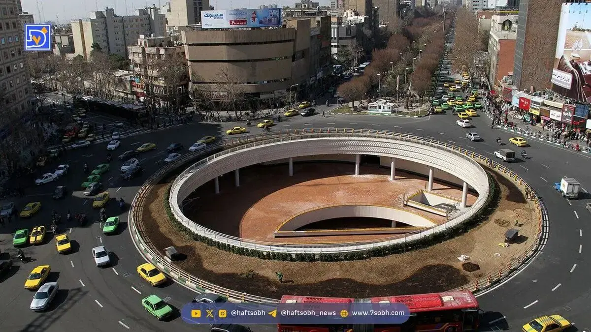 استایل مردم در میدان ولیعصر دهه ۵۰