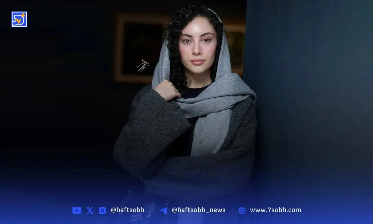 عکس پینترستی ترلان پروانه در جنگلی زیبا با شکوفه‌های گیلاس
