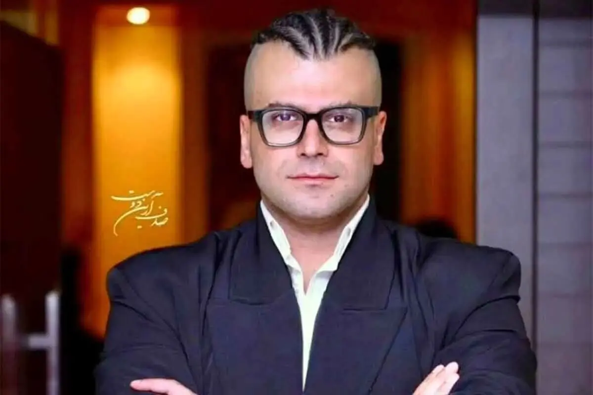عکس| سفر زمان؛ «جواد جوادی» (فصل سوم بچه مهندس) در کنار پدر و مادرش