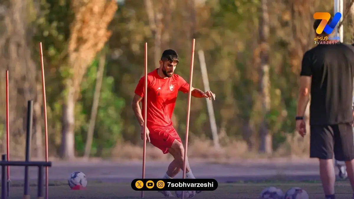 میلاد محمدی مدافع راست پرسپولیس شد!