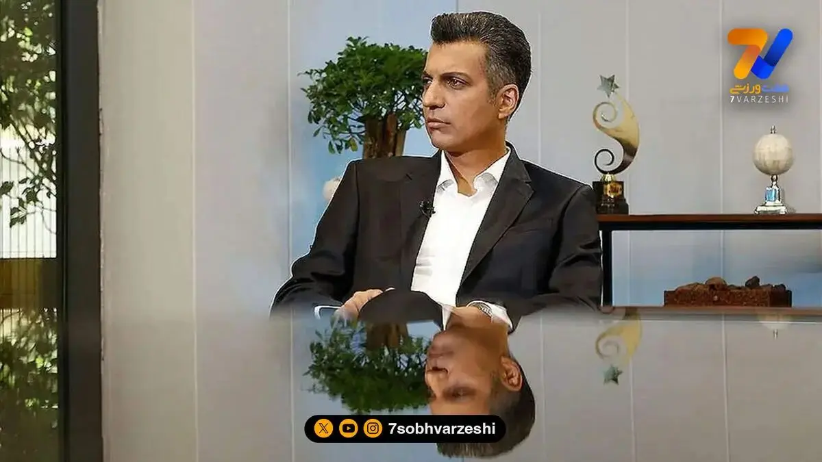 عادل فردوسی پور بالاخره برنامه نود را احیا کرد/ استقبال بی‌نظیر و جالب مردم از دکور و  فضای جدید + عکس