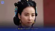 عکس «بانو سوسانو» در نقش یک گوینده رادیو