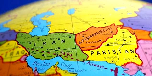 اقدام تازه برای آشتی سیاسی ایران و پاکستان