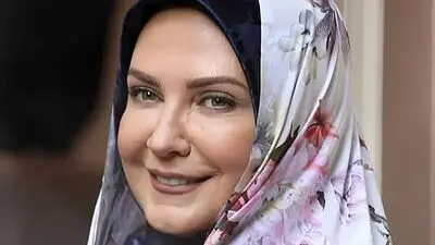بیوگرافی لعیا زنگنه بازیگر چشم رنگی سریال نوستالژی مادرانه