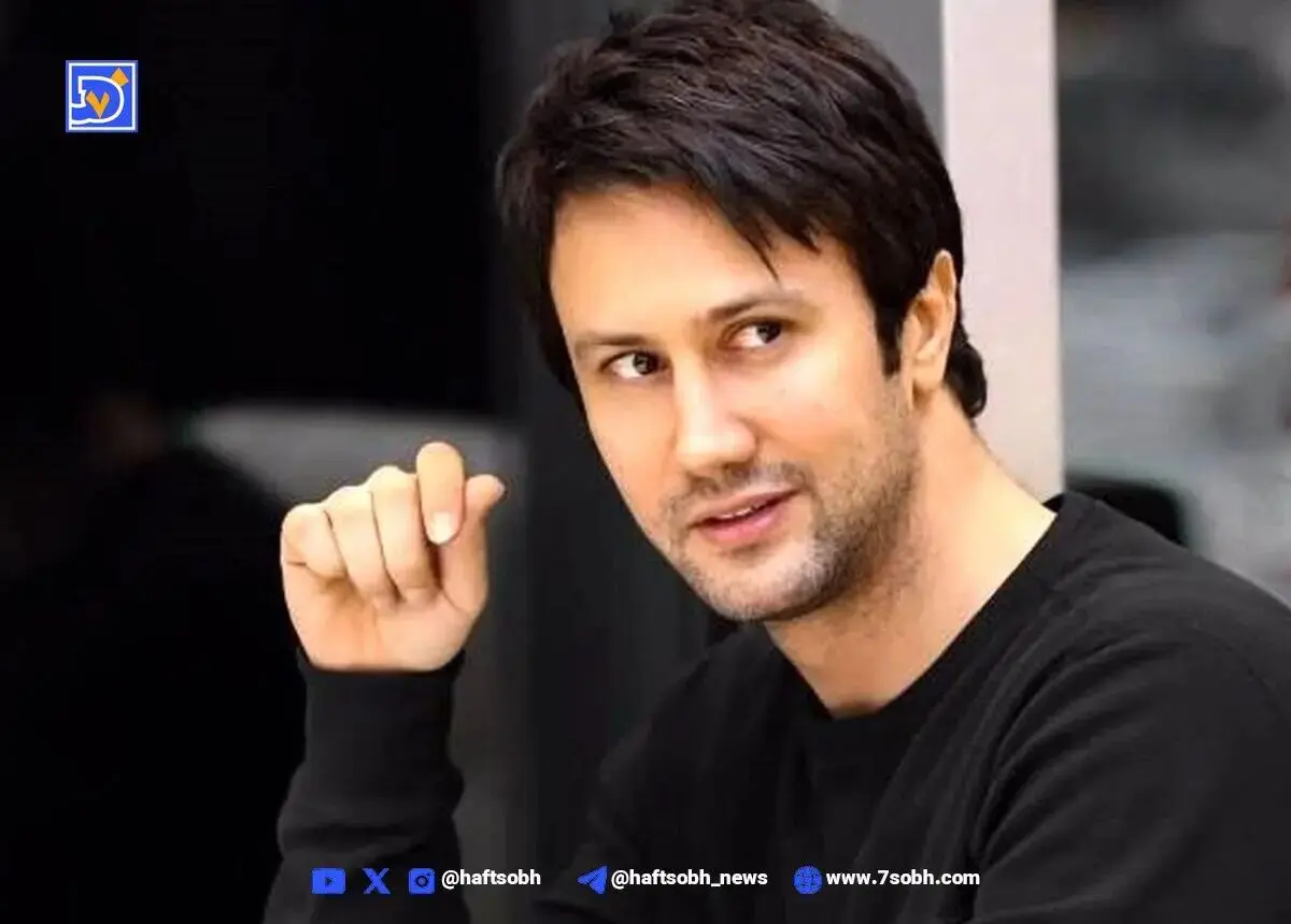 شاهرخ استخری در کنار دخترانش در بلژیک