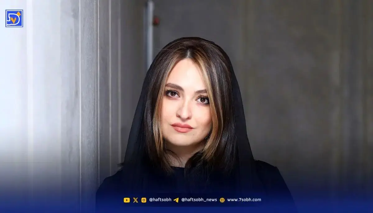 نگاه روز| استایل دیده نشده از گلاره عباسی با کت مخمل زرشکی لاکچری، جذاب‌تر از همیشه ظاهر شد