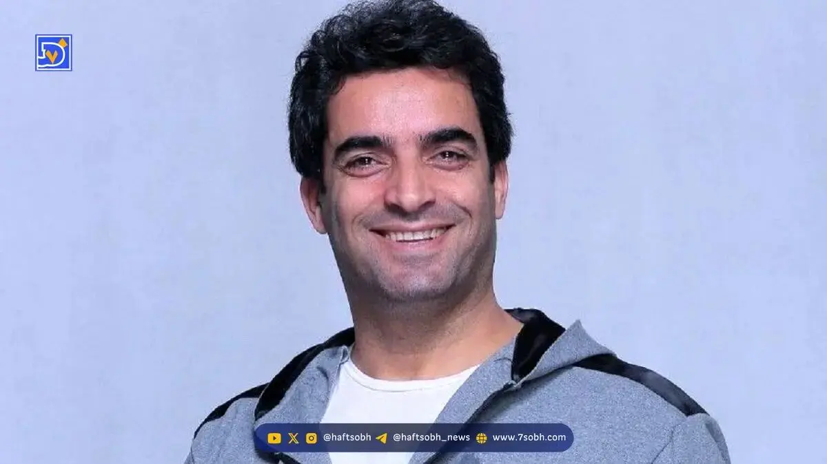 عکس؛ حضور منوچهر هادی و دخترش در یک رستوران