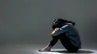 ۸ نشانه کسی که دلتنگ شماست، اما از گفتن واهمه دارد