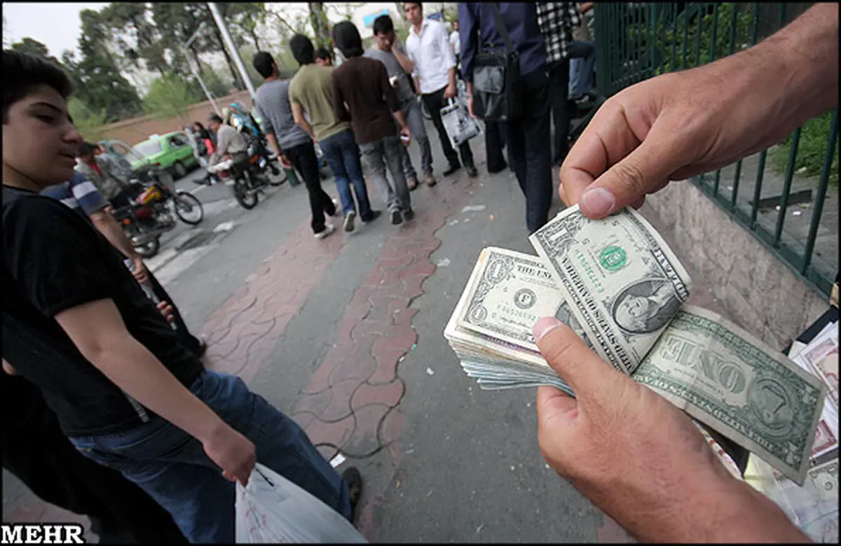ساعات بعد از اعلام توافق :‌بازار دلار در کما