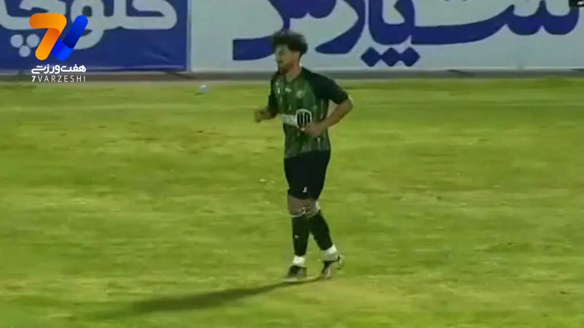 گل دوم خیبر خرم آباد به تراکتور توسط عیسی مرادی
