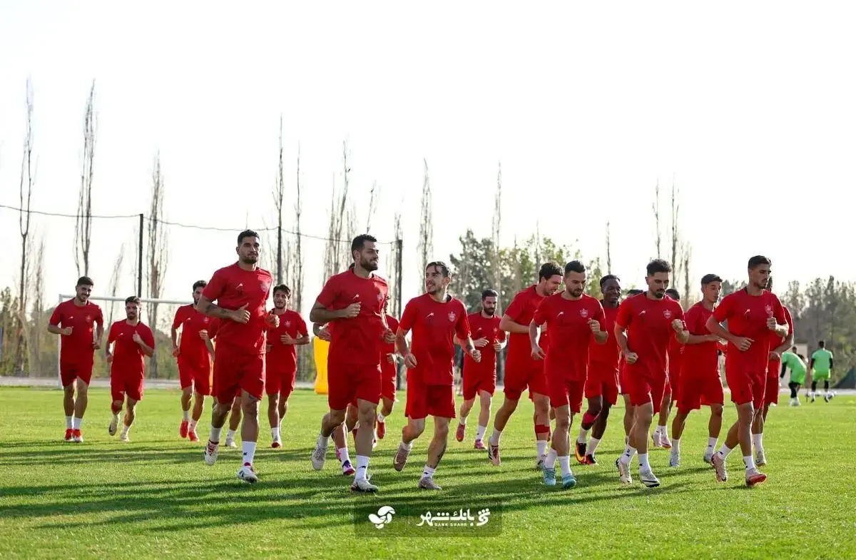 نبرد سرنوشت ساز پرسپولیس در خرم‌آباد؛ ادامه با هاشمیان یا خداحافظی؟