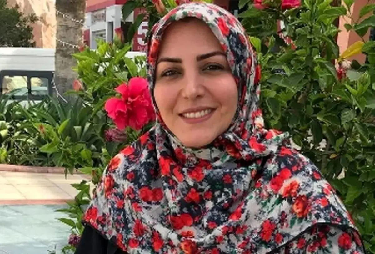 المیرا شریفی‌مقدم از عکس دورران کودکی و بامزه‌اش با چادر گل‌گلی