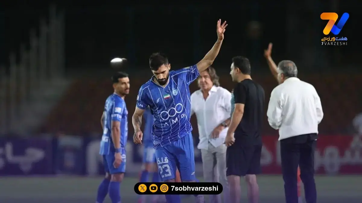 ساپینتو در رختکن از خجالت عارف درآمد؛ گران‌ترین مدافع لیگ از استقلال می‌رود؟